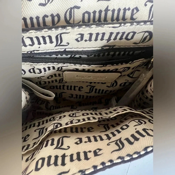 JUICY COUTURE NWT Stay in Circle Crossbody in Angel White - Picture 9 of 14